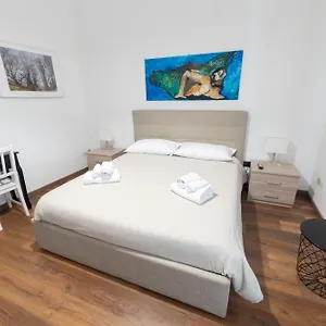 I Miti Dell Etna Centro Vicino Il Duomo Bed and breakfast Catania